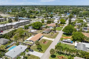 3180 Carol Ave, Palm Springs, FL 33461 - Photo 15