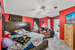 181 Plantation Blvd NW, Lake Worth, FL 33467 - Photo 11