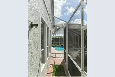 1920 S Club Drive, Wellington, FL 33414 - Photo 35