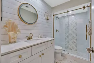 356 Prestwick Cir, Palm Beach Gardens, FL 33418 - Photo 25