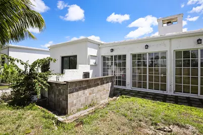 6590 Fountains Circle, Lake Worth, FL 33467 - Photo 7
