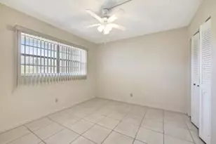 7847 Golf Cir Dr, Margate, FL 33063 - Photo 13