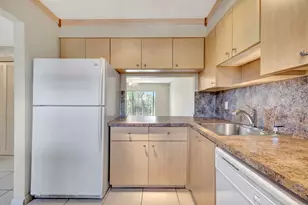 7847 Golf Cir Dr, Margate, FL 33063 - Photo 5