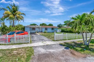 3935 Chickasha Rd, Atlantis, FL 33462 - Photo 1