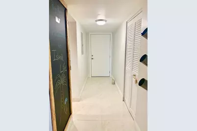 145 Ocean Avenue, Unit #304, Palm Beach Shores, FL 33404 - Photo 7