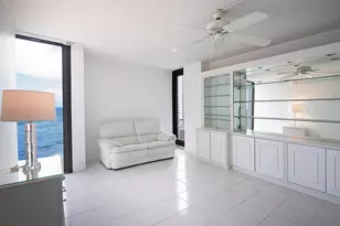 5540 N Ocean Dr, Singer Island, FL 33404 - Photo 13