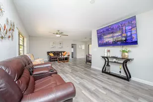 5234 Edwards Rd, Fort Pierce, FL 34981 - Photo 9