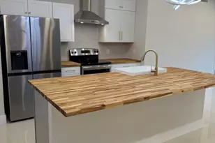 2118 NE 22nd Pl, Cape Coral, FL 33909 - Photo 3