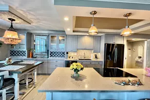 5440 N Ocean Dr, Riviera Beach, FL 33404 - Photo 9