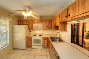 545 Covered Bridge Blvd, Lake Worth, FL 33467 - Photo 3