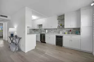 1084 Guildford E, Boca Raton, FL 33434 - Photo 1