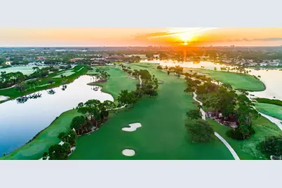 707 7th Terrace, Palm Beach Gardens, FL 33418 - Photo 1