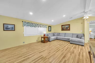 7850 SE Shenandoah Drive, Hobe Sound, FL 33455 - Photo 11