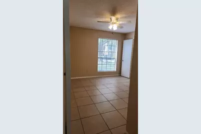 8636 Mallard Reserve Drive, Unit #102, Tampa, FL 33614 - Photo 9