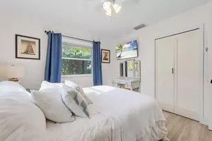 726 SE Seahouse Dr, Port Saint Lucie, FL 34983 - Photo 15