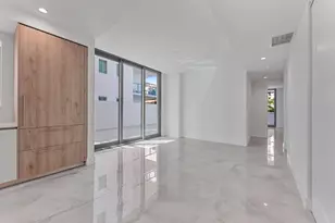 485 E Royal Palm Rd, Boca Raton, FL 33432 - Photo 37