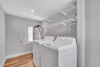 125 E Hart Street, Lantana, FL 33462 - Photo 17