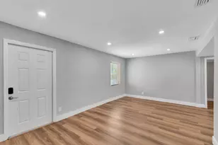 125 E Hart St, Lantana, FL 33462 - Photo 5