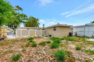 125 E Hart St, Lantana, FL 33462 - Photo 33