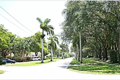 6800 Cypress Road, Unit #215, Plantation, FL 33317 - Photo 41