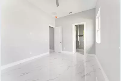 675 NE Moss Rose Place, Port Saint Lucie, FL 34983 - Photo 21