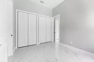 675 NE Moss Rose Pl, Port Saint Lucie, FL 34983 - Photo 19