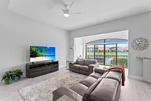 8316 Waterline Dr, Boynton Beach, FL 33472 - Photo 9