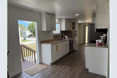 8 Ricks Drive, Unit #8, Greenacres, FL 33463 - Photo 5