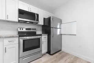 8000 Sunrise Lakes Dr E Unit, Sunrise, FL 33322 - Photo 7