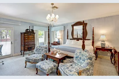 645 Riomar Drive, Vero Beach, FL 32963 - Photo 17