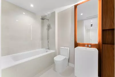 220 SE Mizner Boulevard, Unit #609, Boca Raton, FL 33432 - Photo 5