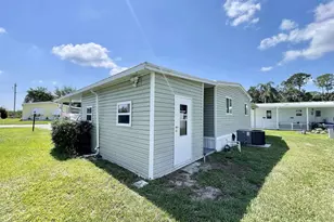 10 Pinecrest St, Lake Placid, FL 33852 - Photo 17