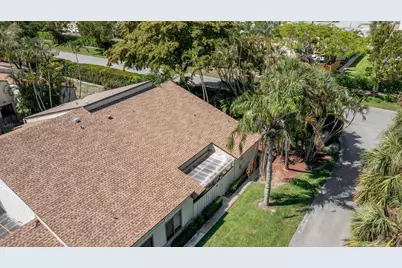 11892 Sturbridge Lane, Wellington, FL 33414 - Photo 27