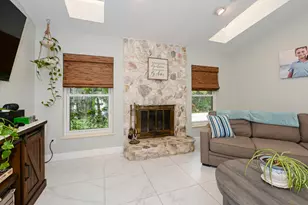 2610 SE Erickson Dr, Port Saint Lucie, FL 34984 - Photo 39