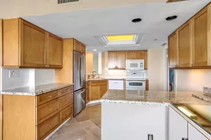 5080 N Ocean Dr, Singer Island, FL 33404 - Photo 15