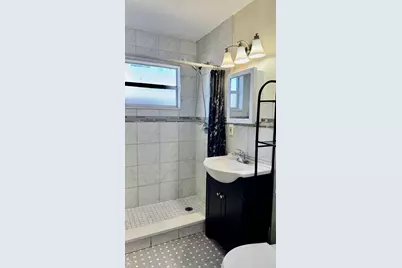 629 Troy Boulevard, West Palm Beach, FL 33409 - Photo 15