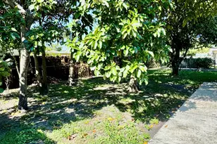 629 Troy Blvd, West Palm Beach, FL 33409 - Photo 31