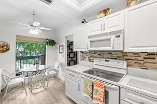 5087 Oakhill Ln, Delray Beach, FL 33484 - Photo 7