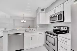 14895 Builtmore Way, Delray Beach, FL 33446 - Photo 5