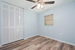 903 S 27th St, Fort Pierce, FL 34947 - Photo 19