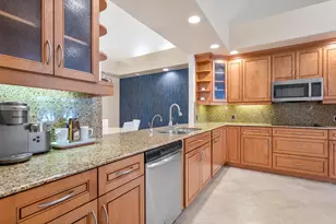 17564 Ashbourne B Way Unit, Boca Raton, FL 33496 - Photo 3