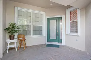 1639 SW Harbour Isles Cir, Port Saint Lucie, FL 34986 - Photo 3