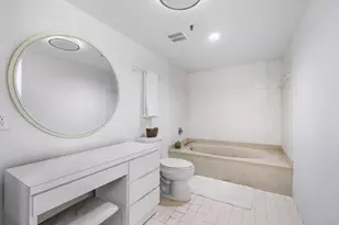 1900 Consulate Pl, West Palm Beach, FL 33401 - Photo 17