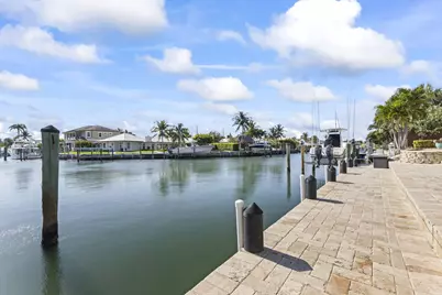 3819 N Ocean Drive, Singer Island, FL 33404 - Photo 9