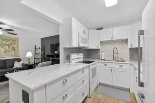 216 Dorchester J, West Palm Beach, FL 33417 - Photo 13