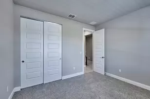 8960 Dahlia Cir, Port Saint Lucie, FL 34986 - Photo 11