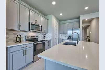 8960 Dahlia Circle, Port Saint Lucie, FL 34986 - Photo 21