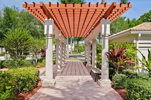 3303 Myrtlewood Cir E, Palm Beach Gardens, FL 33418 - Photo 19