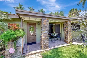 2360 SE 7th Dr, Pompano Beach, FL 33062 - Photo 23