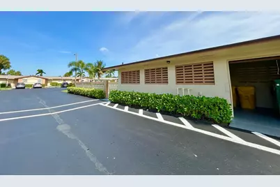 2802 Crosley Drive W, Unit #D, West Palm Beach, FL 33415 - Photo 21